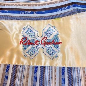 Robert Graham blue/brown stripe in size L